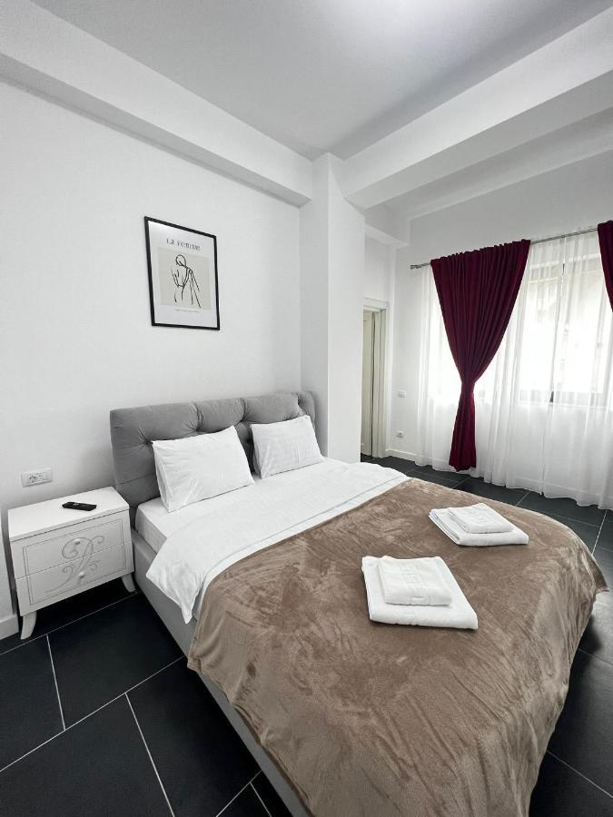 Luxury Cozy Apartments - City Center Suceava Exterior foto